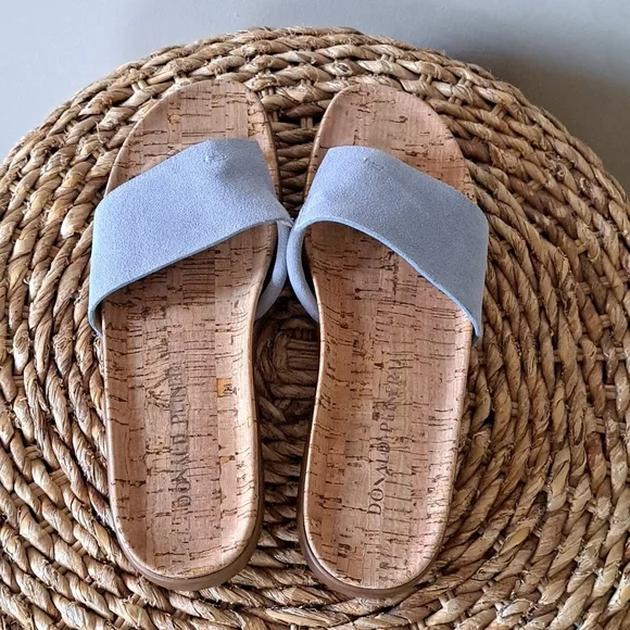 NWOT Donald Pliner Womens Fifi Blue Suede Strap/Molded Cork Wedge Sandals 7.5 - Picture 6 of 8